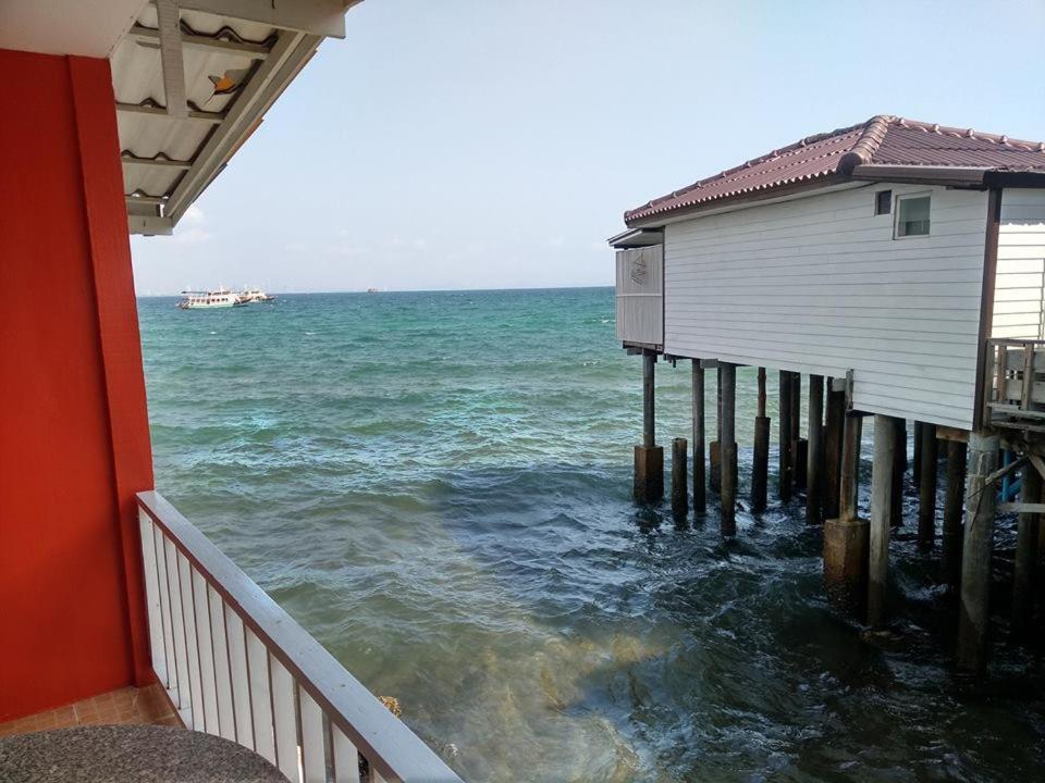 Lareena Resort Koh Larn Pattaya Exterior photo
