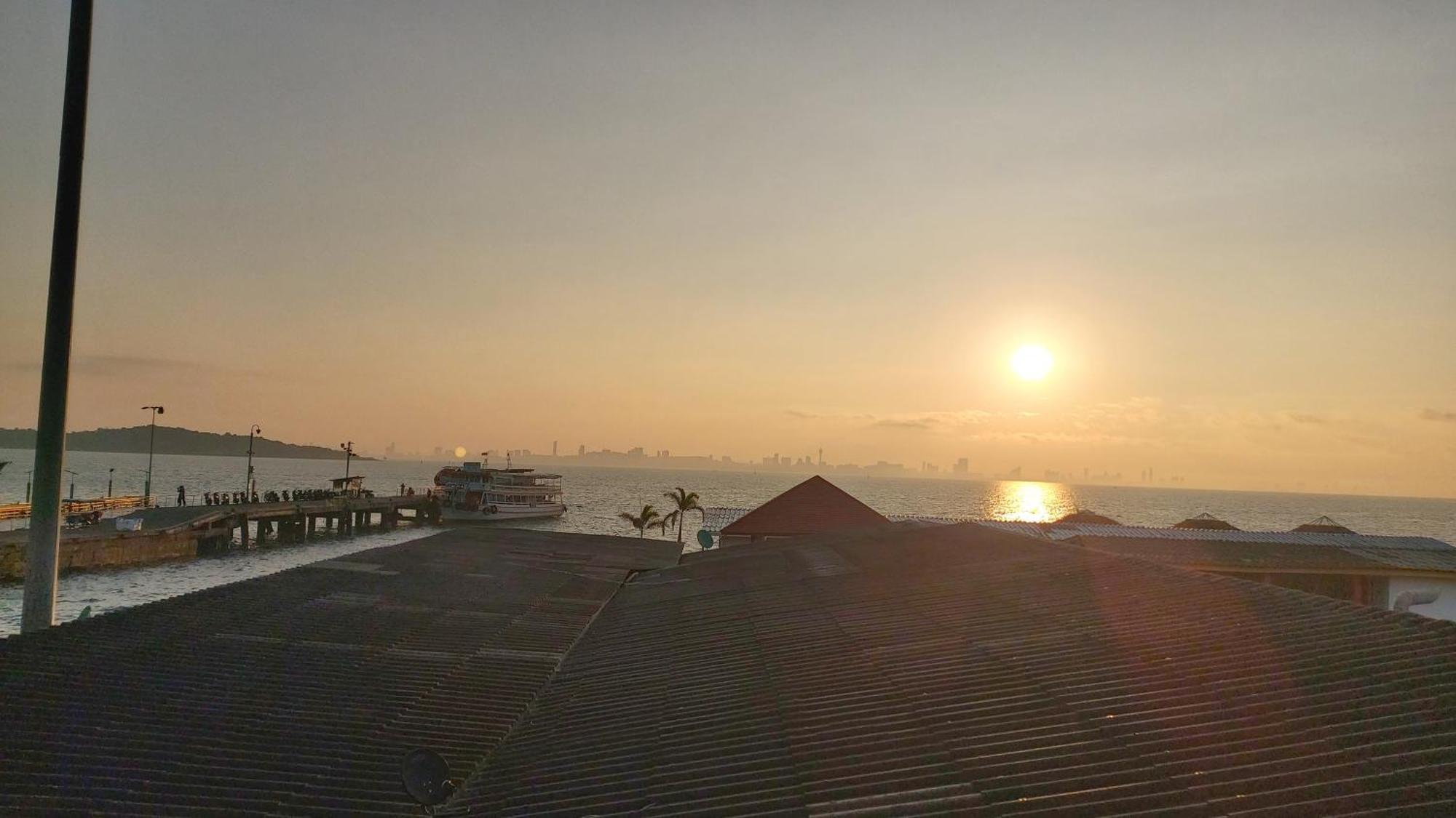 Lareena Resort Koh Larn Pattaya Exterior photo